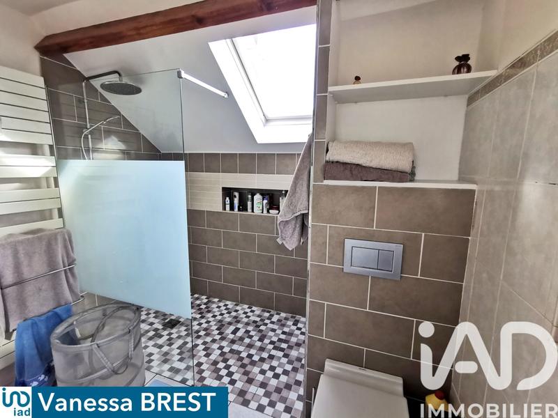 Maison - 122 m² - 6 pièces