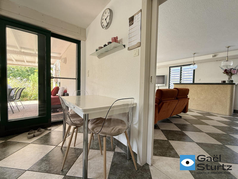 Maison contemporaine - 166 m² - 5 pièces