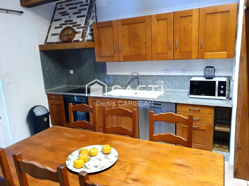 Maison - 316 m² - 13 pièces