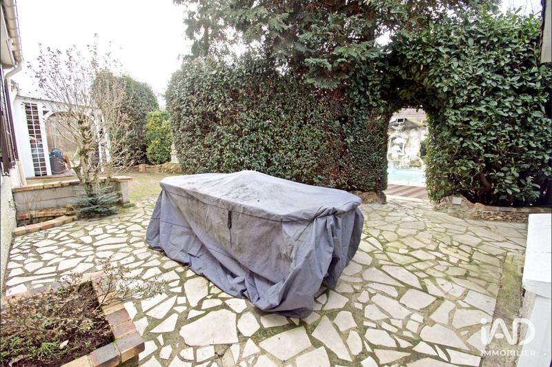 Maison - 191 m² - 11 pièces