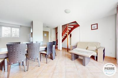 Maison - 79 m² - 4 pièces