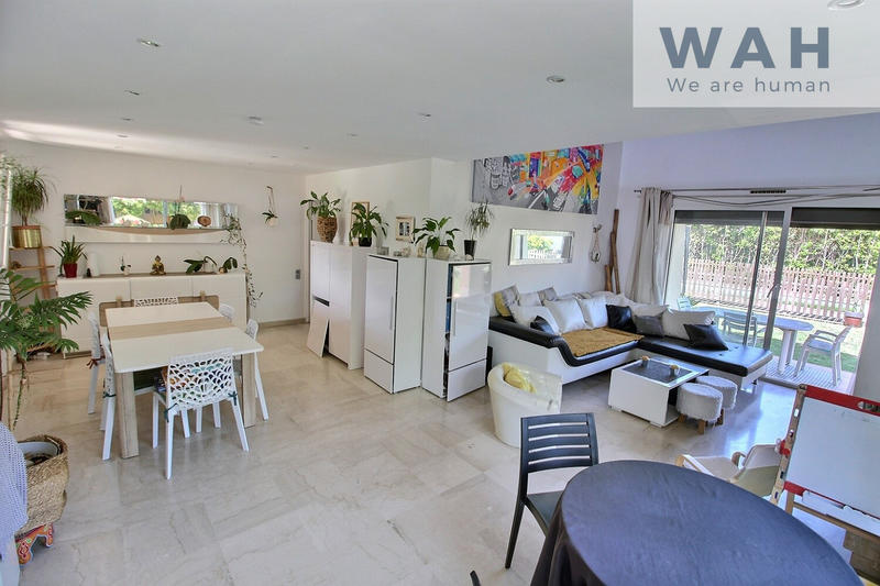 Villa - 145 m² - 6 pièces