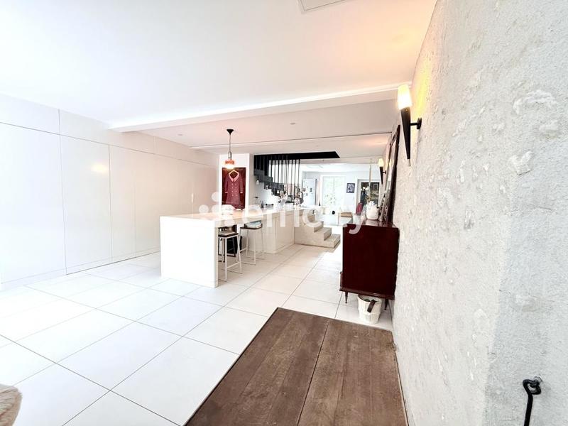 Maison - 133 m² - 5 pièces