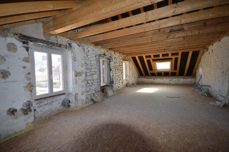 Appartement - 84 m² - 1 pièce