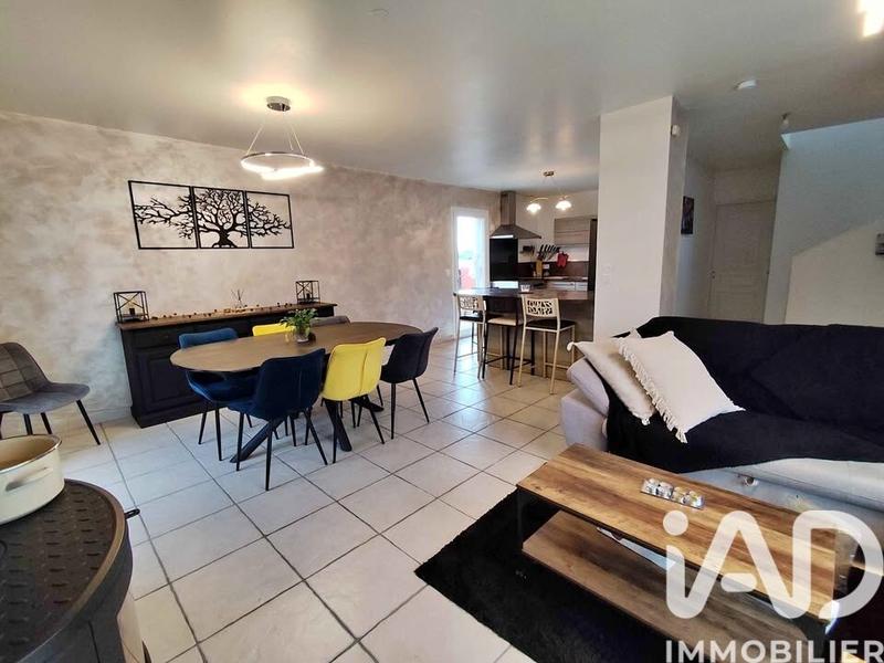 Maison - 100 m² - 4 pièces