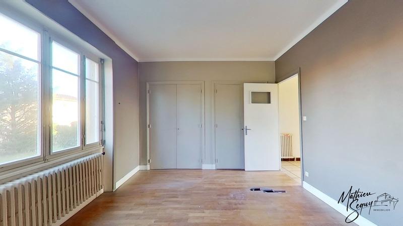Appartement - 111 m² - 5 pièces