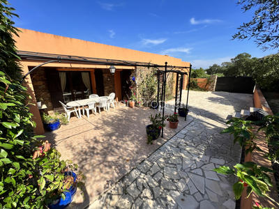 Villa - 117 m² - 5 pièces