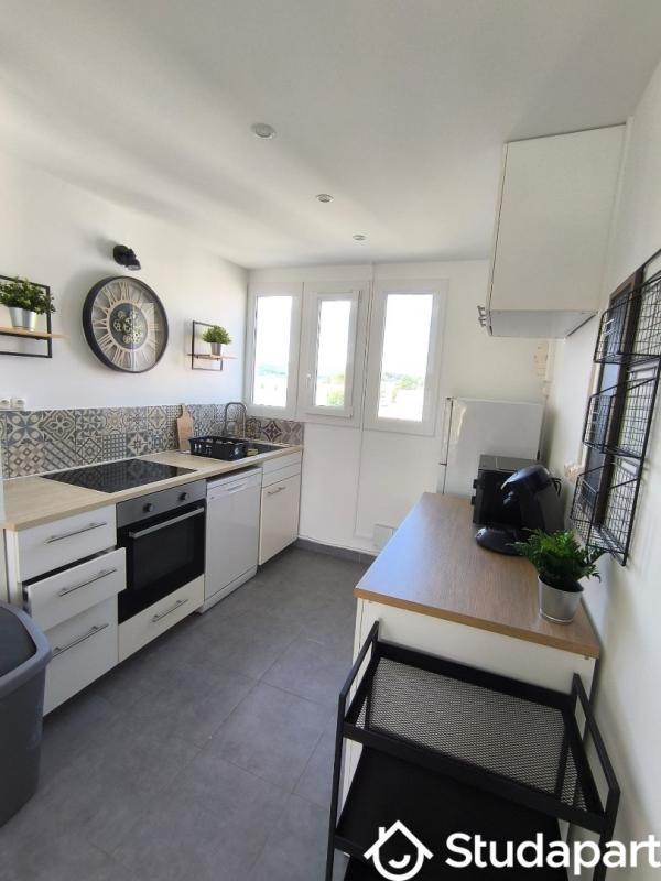 Chambre - 12 m² - 1 pièce