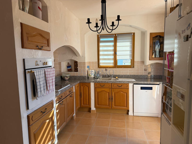Villa - 180 m² - 5 pièces