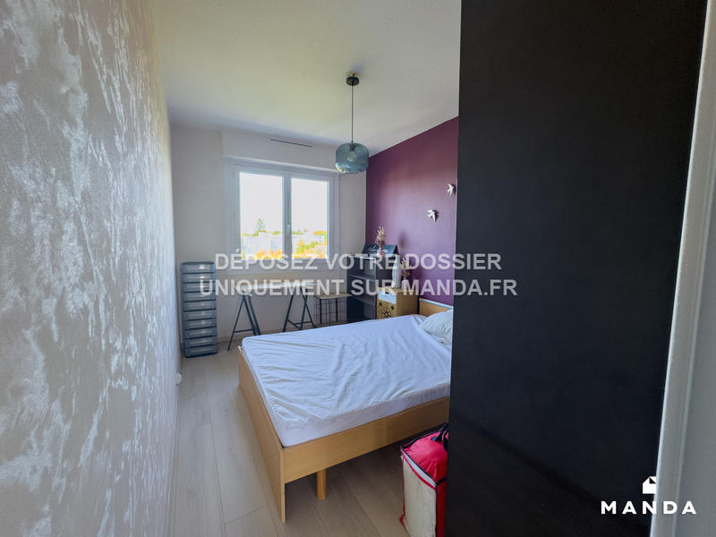 Chambre - 10 m² - 4 pièces