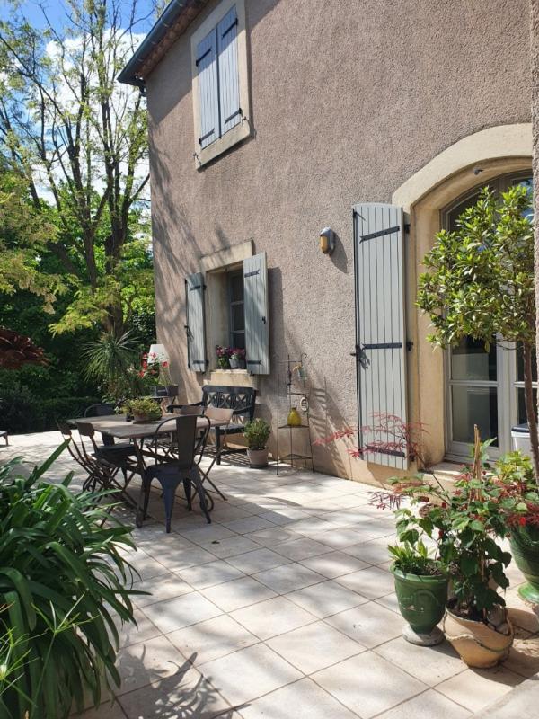 Maison - 230 m² - 7 pièces