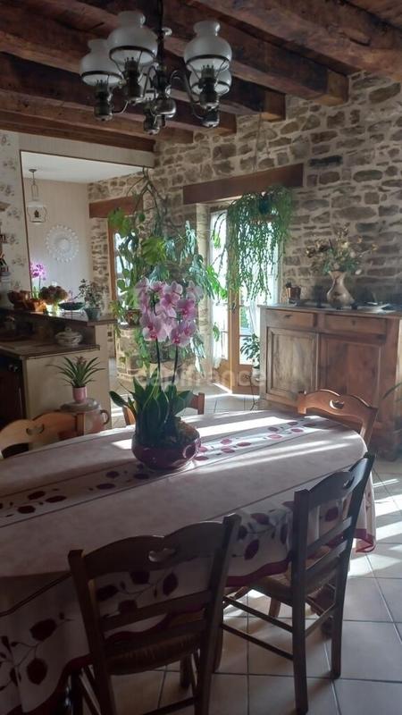 Maison - 151 m² - 6 pièces