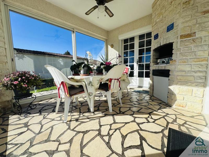 Maison - 177 m² - 8 pièces