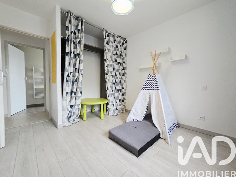 Maison - 95 m² - 4 pièces