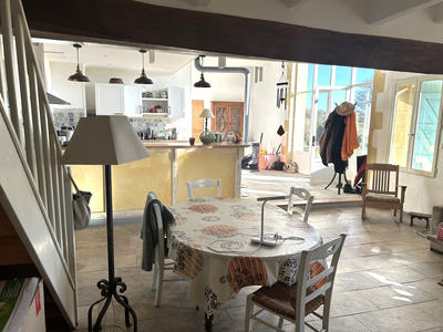 Maison - 186 m² - 5 pièces