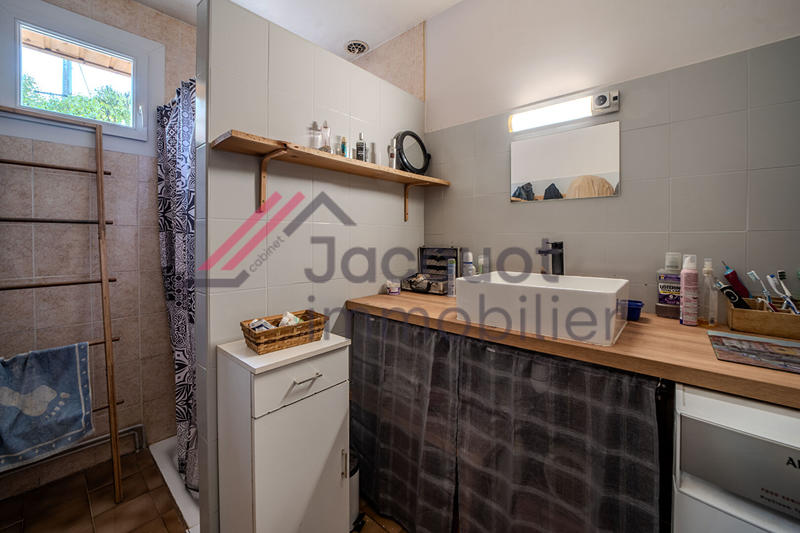 Maison - 132 m² - 5 pièces