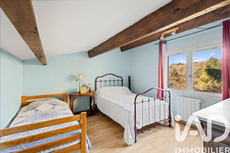 Maison - 170 m² - 5 pièces