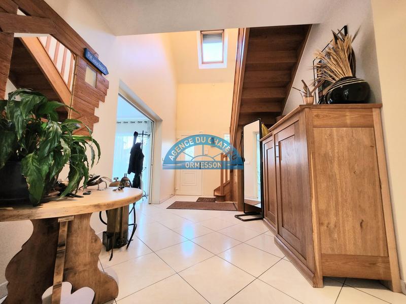 Maison - 170 m² - 7 pièces