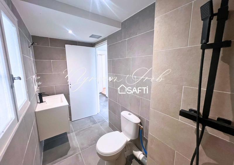 Maison - 160 m² - 8 pièces