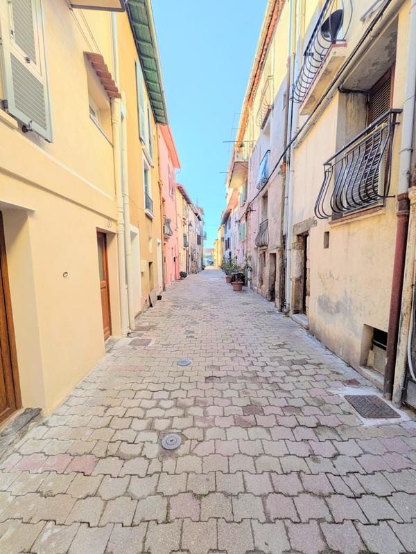 Appartement - 92 m² - 6 pièces