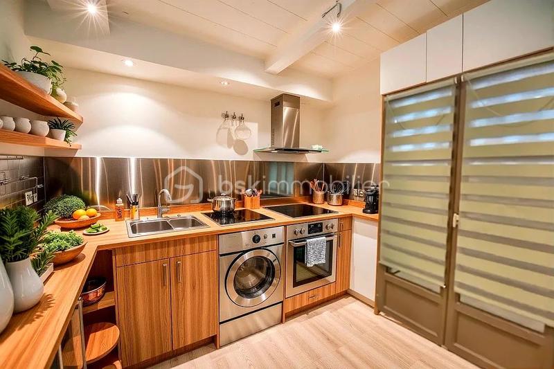 Duplex - 87 m² - 6 pièces