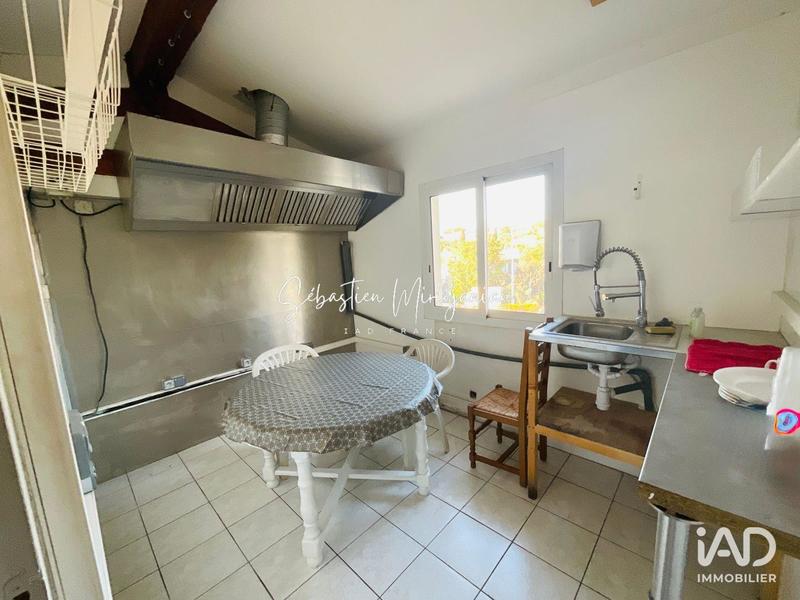 Local commercial - 64 m²