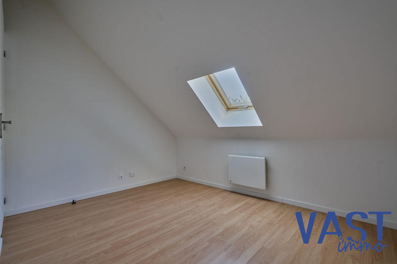 Maison - 92 m² - 4 pièces