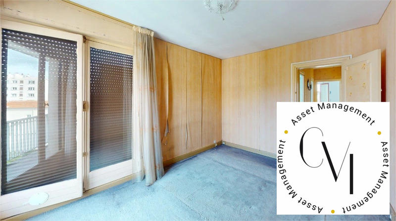 Appartement - 99 m² - 4 pièces