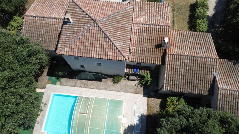 Maison - 233 m² - 8 pièces