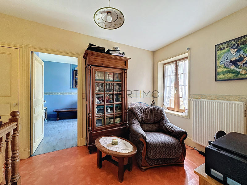 Maison - 194 m² - 10 pièces