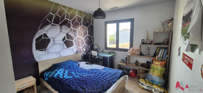 Villa - 90 m² - 4 pièces