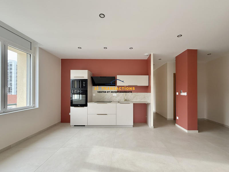 Appartement - 88 m² - 4 pièces