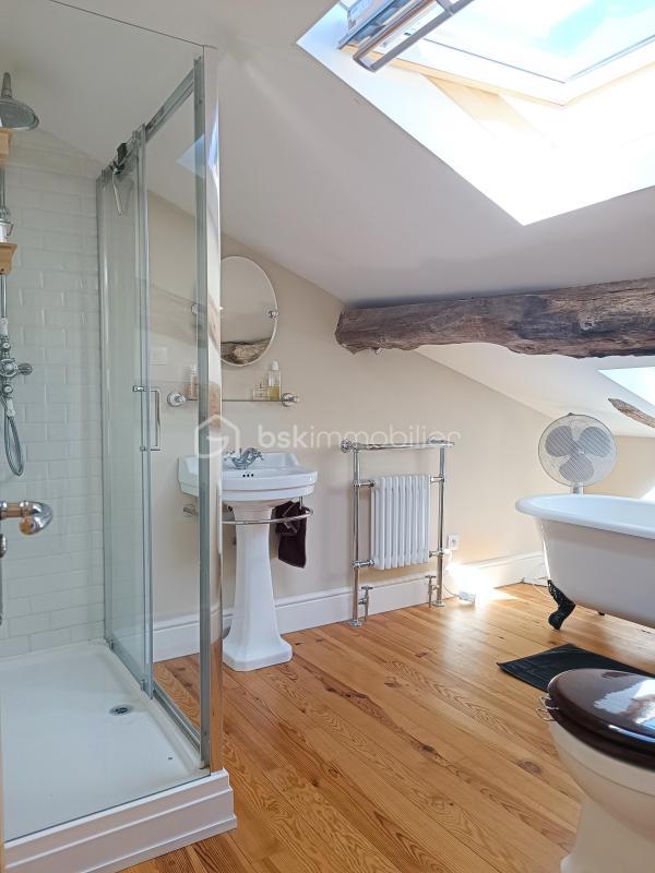 Maison de ville - 190 m² - 8 pièces