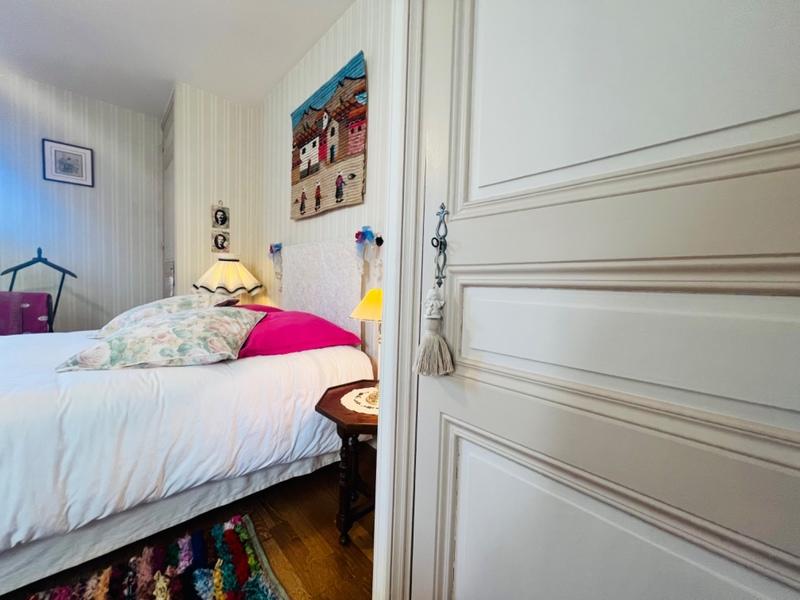 Maison de maîtres - 355 m² - 8 pièces