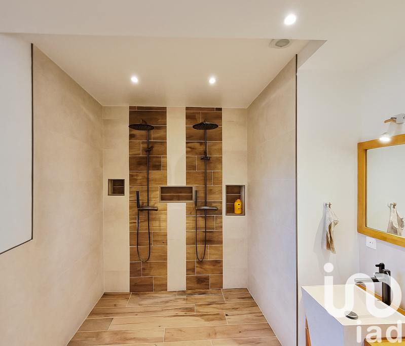 Maison - 141 m² - 5 pièces