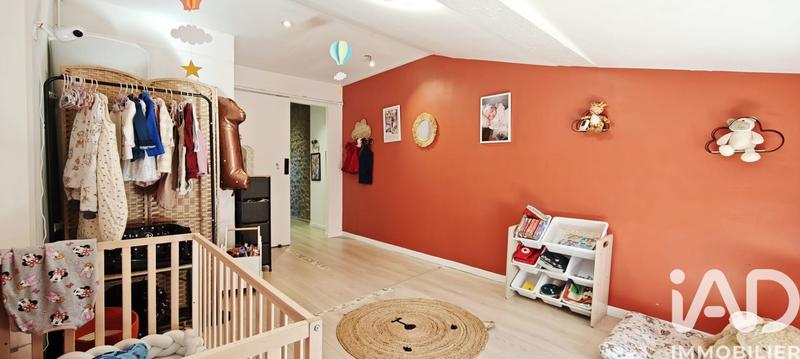 Maison de village - 90 m² - 4 pièces