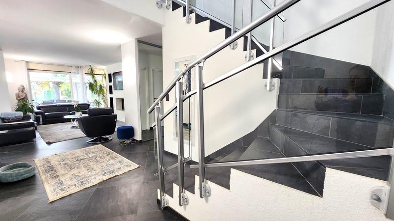 Villa - 297 m² - 6 pièces