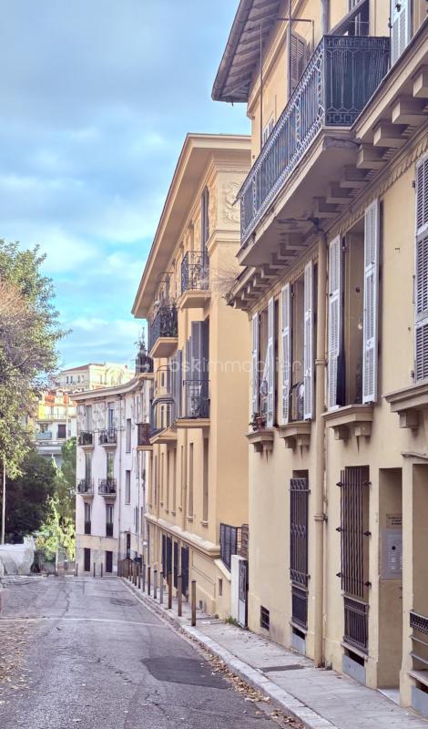 Appartement - 106 m² - 4 pièces