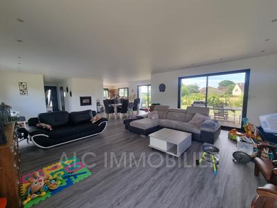 Maison - 148 m² - 5 pièces