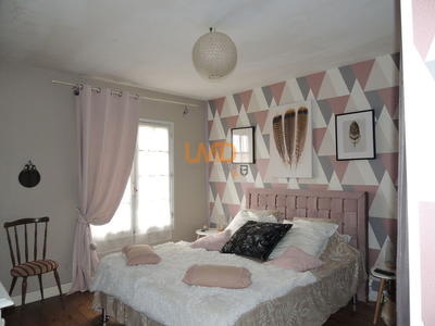 Maison - 170 m² - 6 pièces