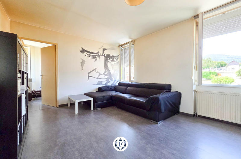 Maison de village - 90 m² - 5 pièces