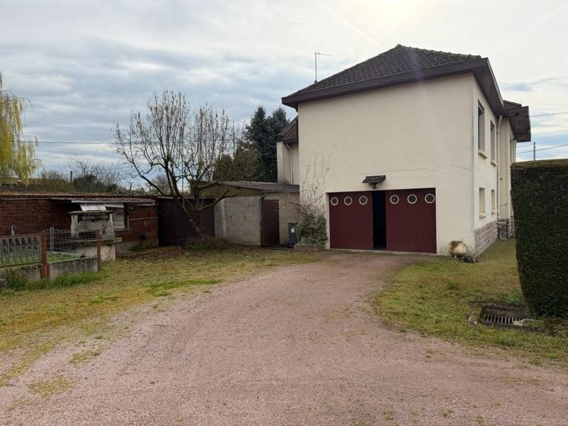 Maison - 166 m² - 7 pièces