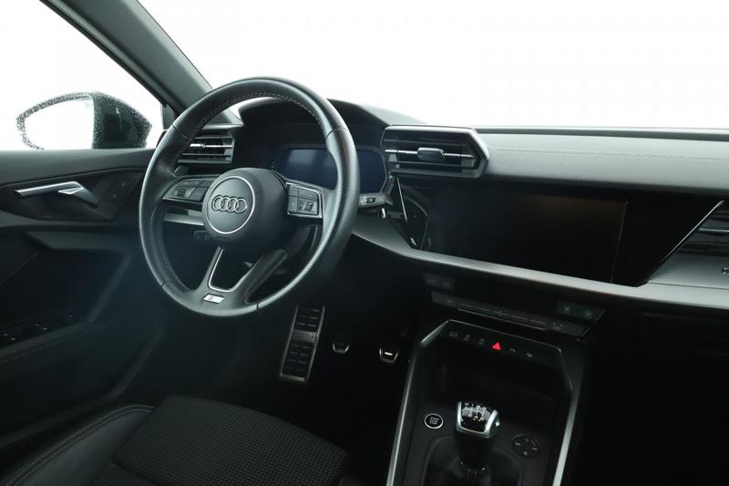 Audi A3 sportback 30 Tfsi s line 110 ch