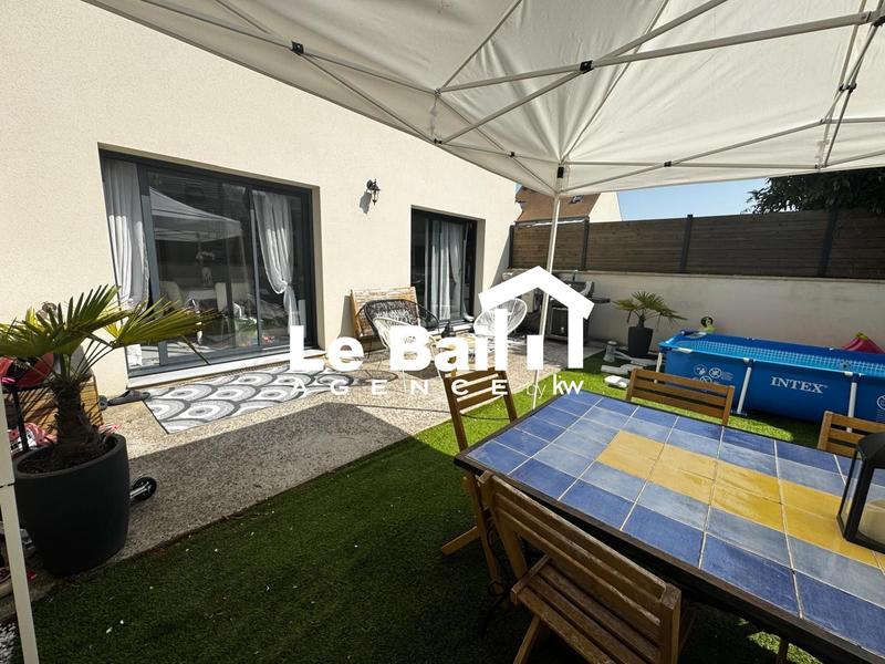 Maison - 102 m² - 5 pièces