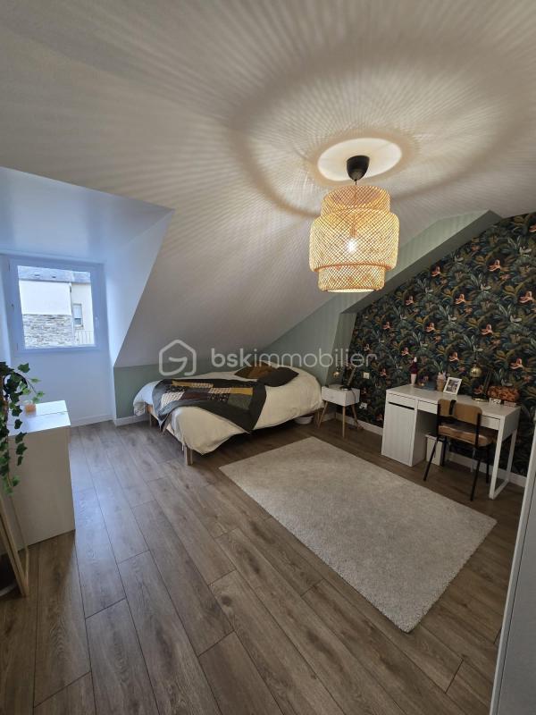 Maison de ville - 225 m² - 8 pièces