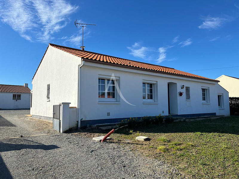 Maison - 121 m² - 5 pièces