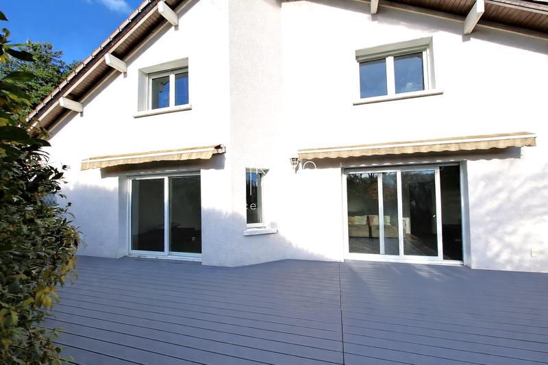 Maison - 180 m² - 6 pièces