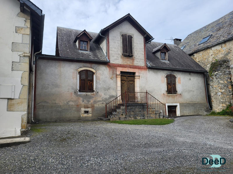 Maison ancienne - 137 m² - 5 pièces