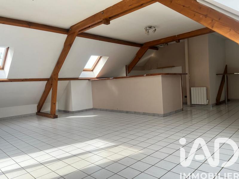 Maison - 246 m² - 9 pièces