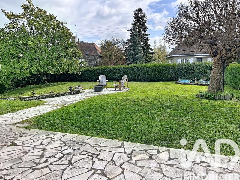 Maison - 155 m² - 5 pièces